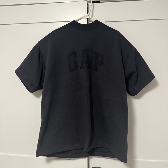 NEW | YZY GAP BALENCIAGA collab Charcoal Sweatshirt Tee w/Dove | Size M - Picture 3 of 6